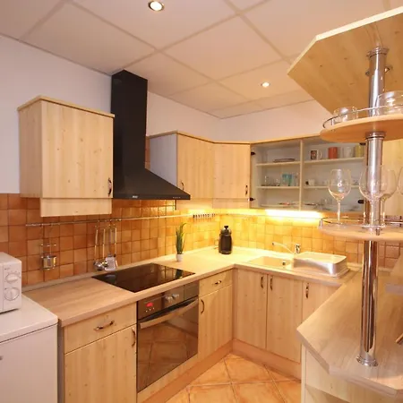 Astra Apartman Tatabánya Extérieur photo