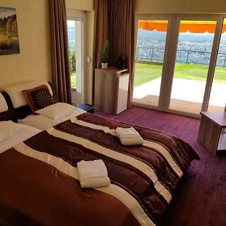 Astra Apartman Tatabánya Extérieur photo