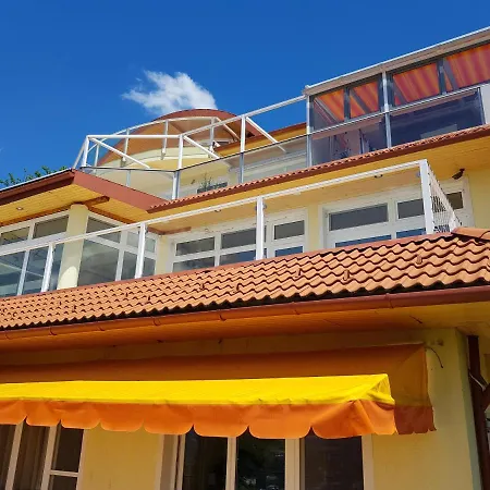 Astra Apartman Tatabánya Extérieur photo