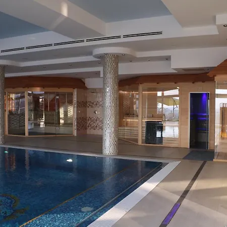 Astra Apartman Tatabánya Extérieur photo